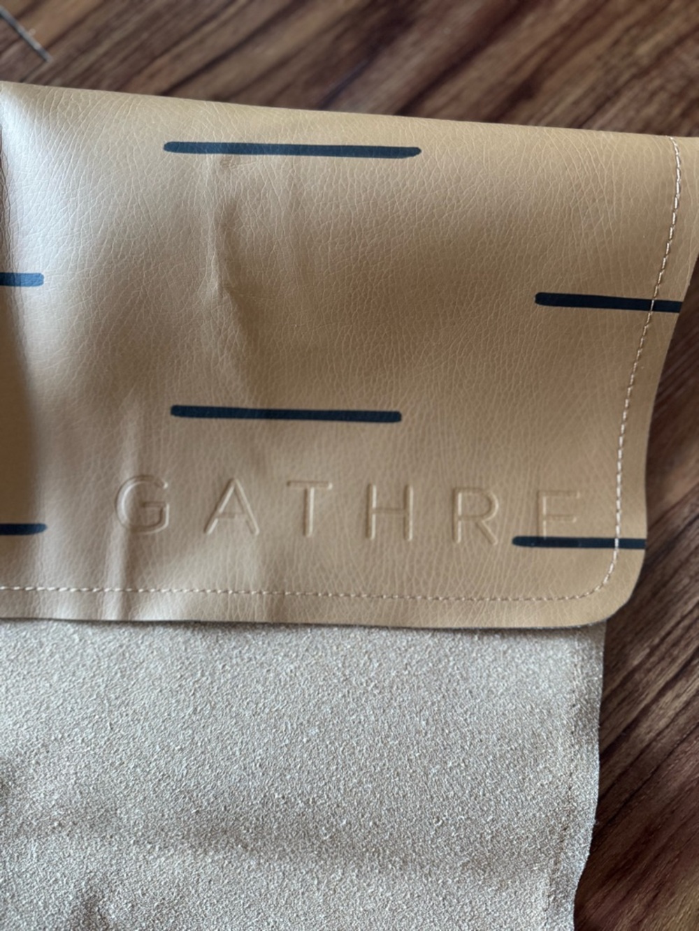 Gathre Leather Blend Mat Mini In Camel Dash 38x38 In 100% Perfect Condition! - Picture 5 of 9